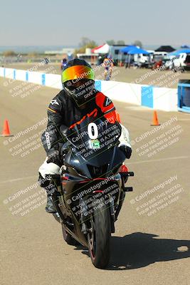 media/Sep-20-2025-TrackDaz (Sat) [[27f0cde673]]/Around the Pits/